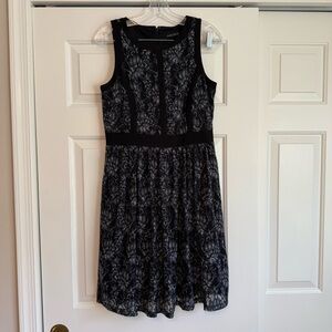 Ivanka Trump Women’s Black Lace Dress Sleeveless A-line Size 8